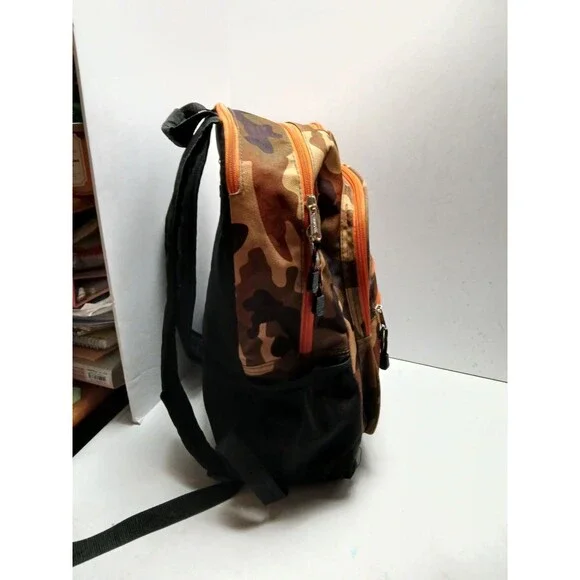 EASTSPORT Camouflage Backpack 18" Orange Zippers Padded Straps School Travel - Picture 2 of 7